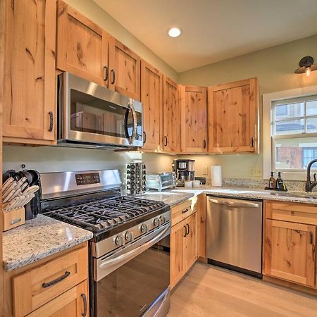 Cullowhee Home With Game Room, Wraparound Decks Bagian luar foto