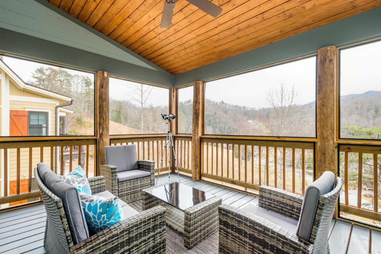 Cullowhee Home With Game Room, Wraparound Decks Bagian luar foto